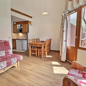 https://le-grand-courchevel.hotels-rhonealpes.com