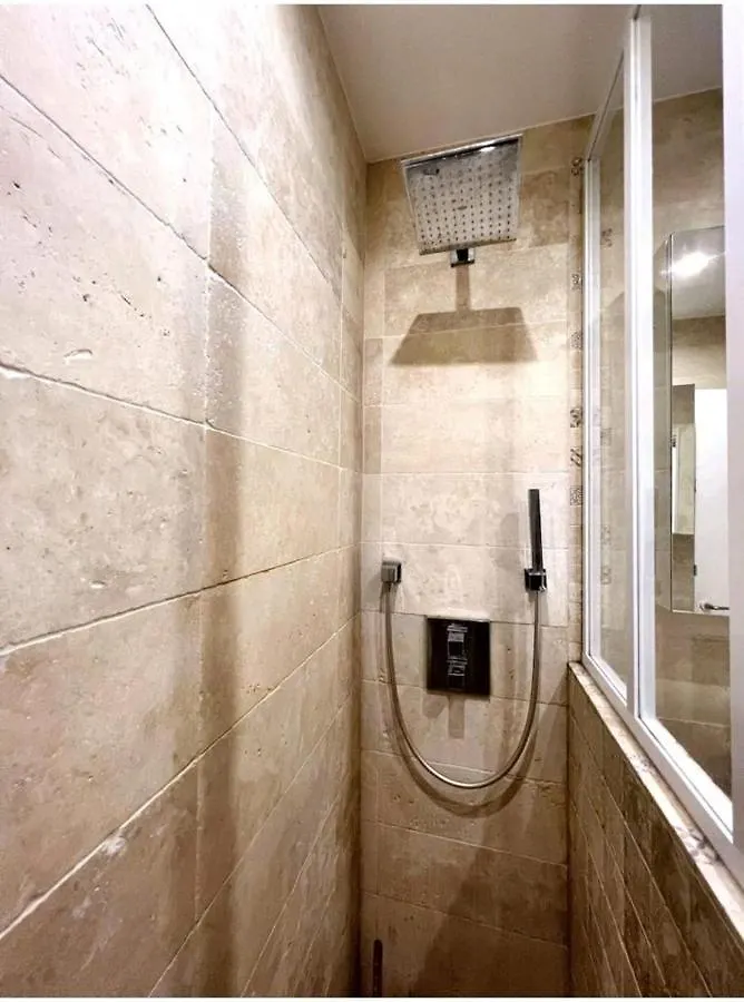 - Promenade Des Anglais - Climatise, 4 Pers Apartment Nice